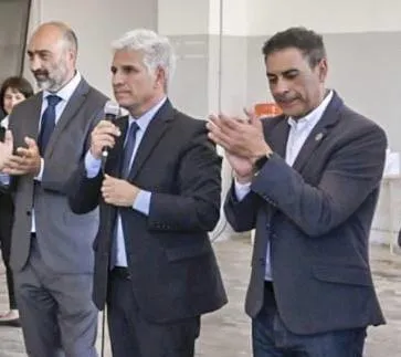 fd271fd0-e5bb-4a2d-ab48-70ecb1a4837a