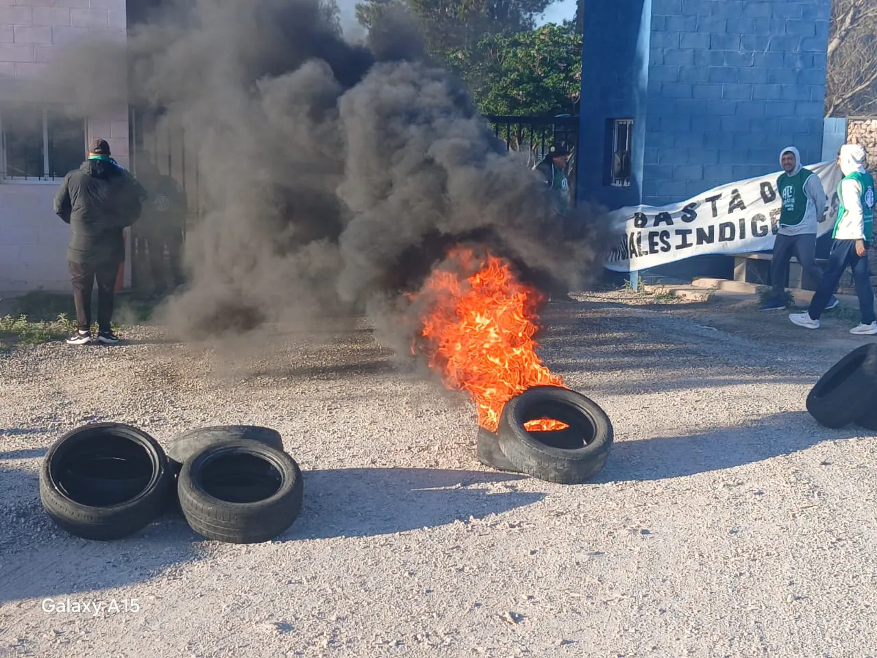 WhatsApp Image 2025-10-02 at 08.29.11