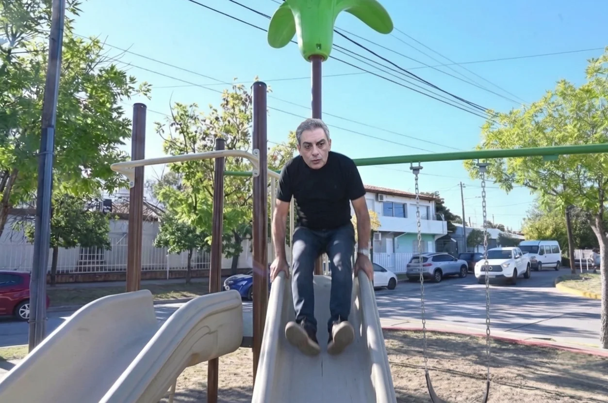 Gemini_Generated_Image_5ttmgd5ttmgd5ttm-Photoroom