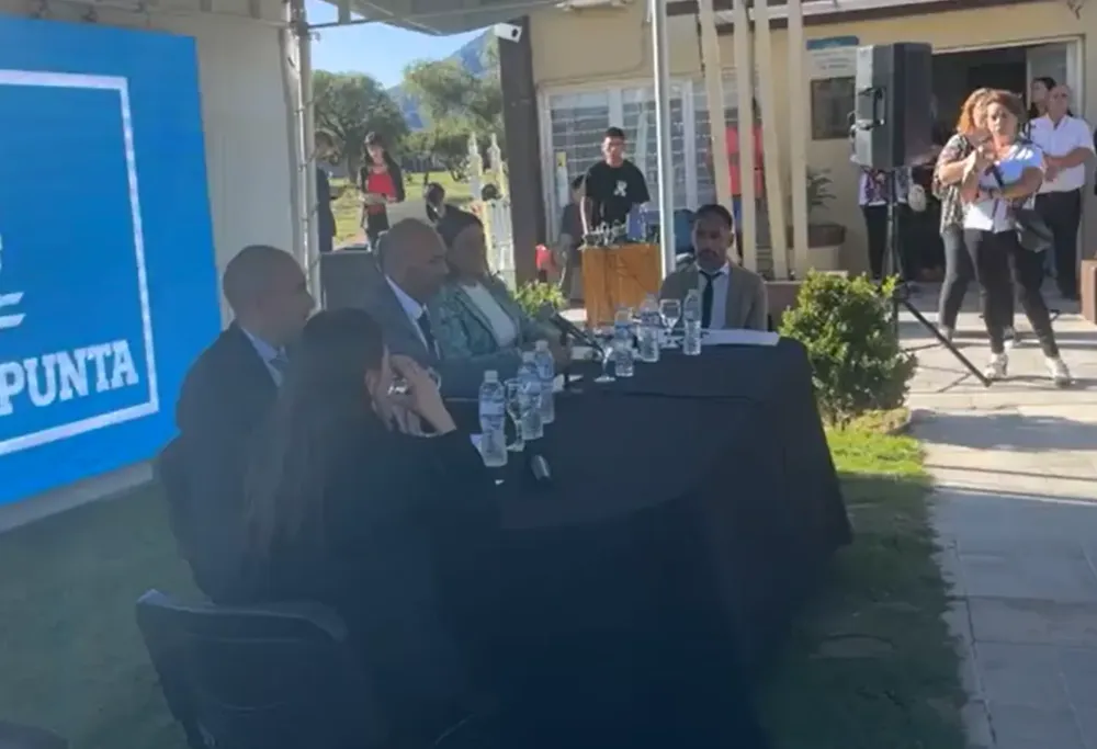 Captura de pantalla 2025-03-05 122616