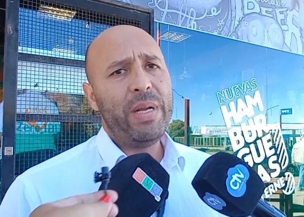 multimedia.normal.b0cf89489a333904.4c756369616e6f204179616c615f6e6f726d616c2e77656270