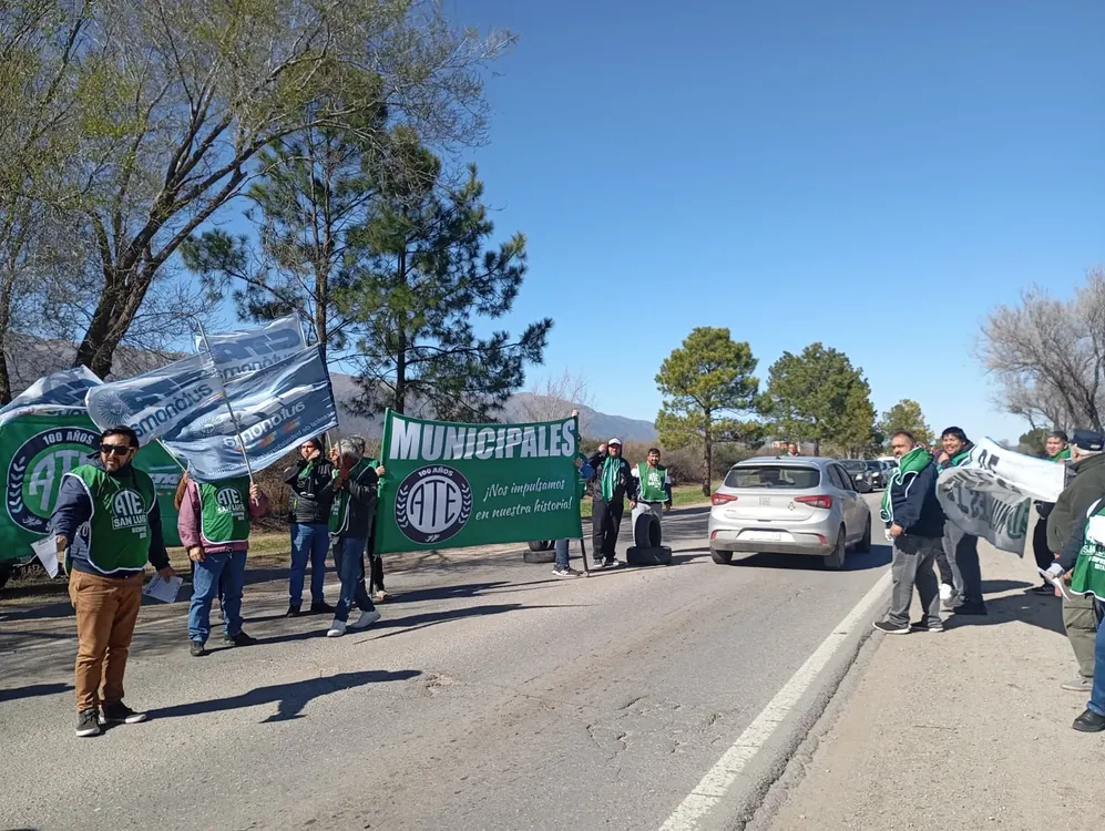 WhatsApp-Image-2025-08-22-at-12.02.18