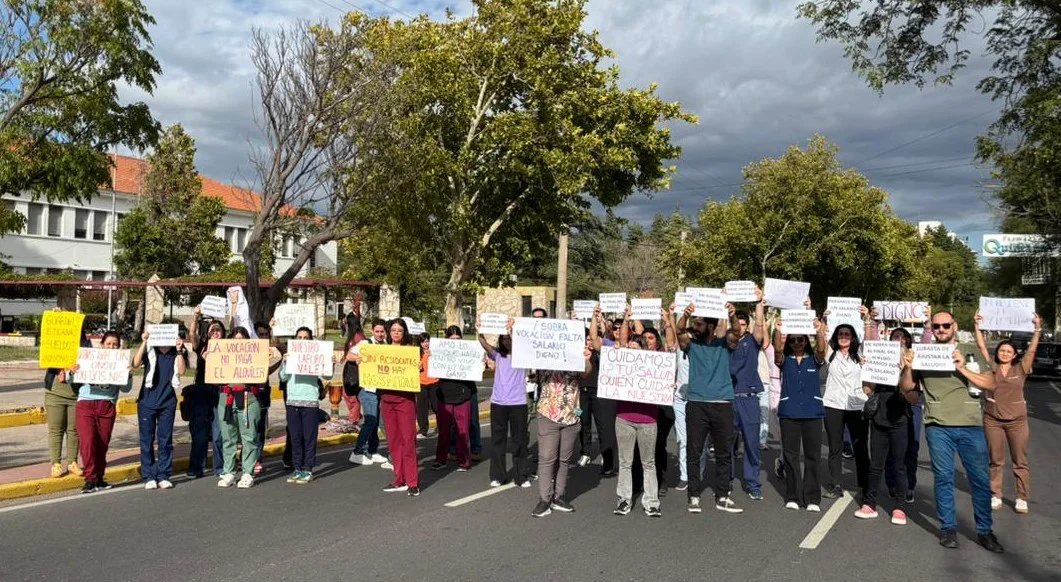 b77a9564-c831-4200-be61-3421198d2d3d