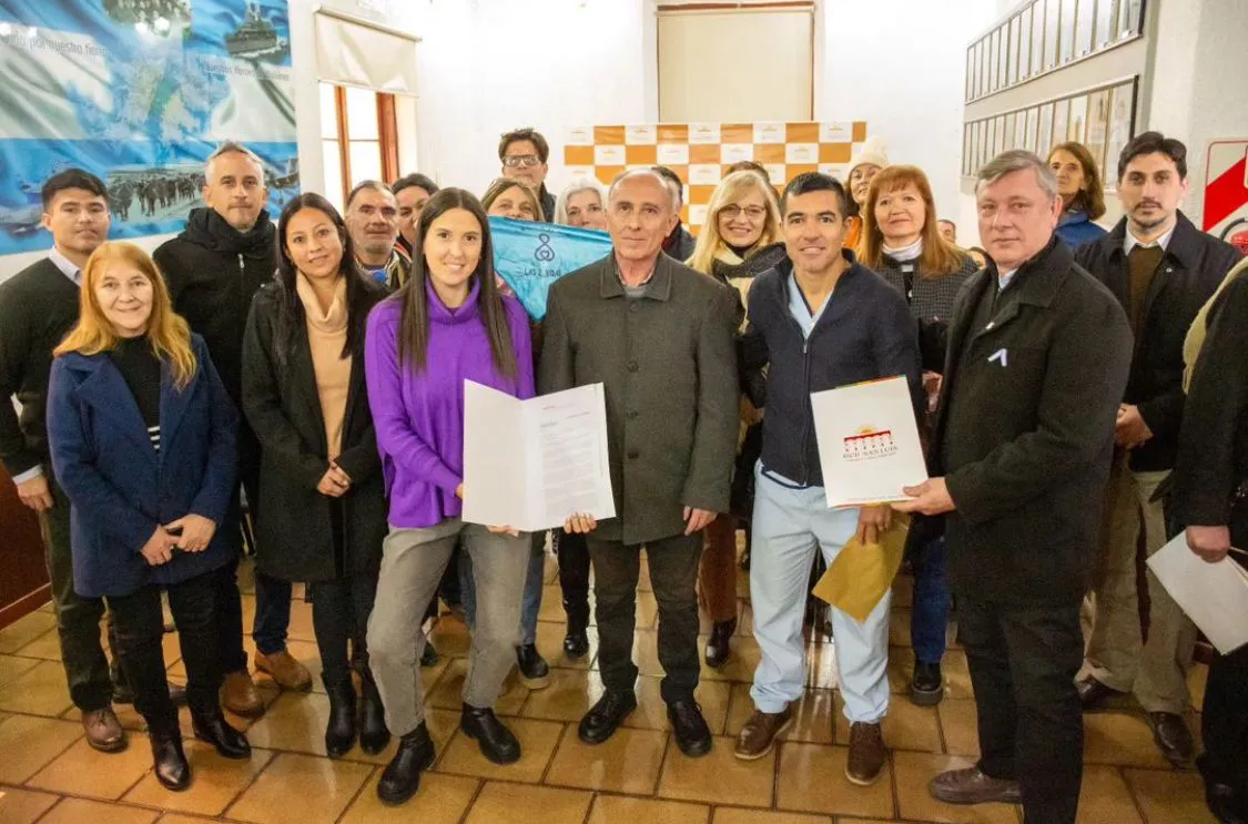 d835c959-9497-4f18-a4c1-da17cea512b9