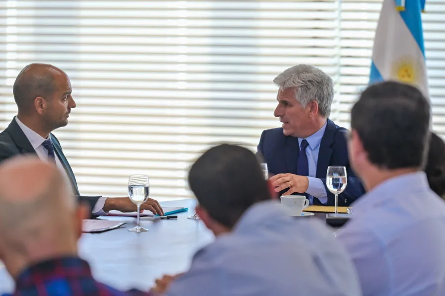 WhatsApp-Image-2024-01-08-at-17.45.17-900x599